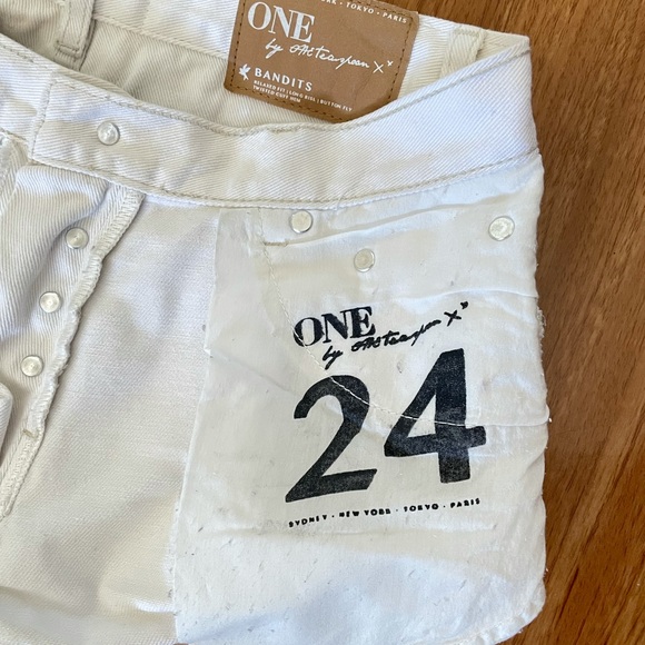 One Teaspoon Denim Bandit Shorts - Picture 6 of 11